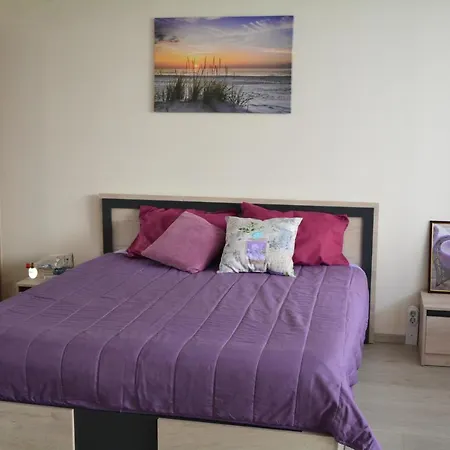 Center With A Backyard Apartament *