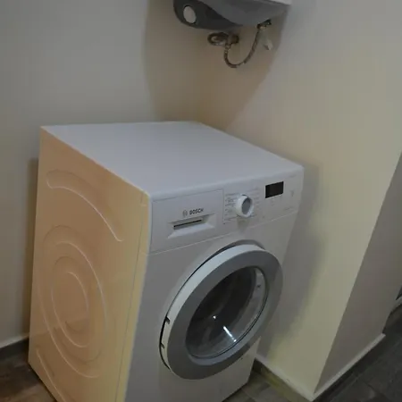 Center With A Backyard ブルガス